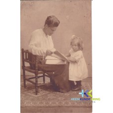 1917 Helene Derksen -Bernstein en Anneke F00000834